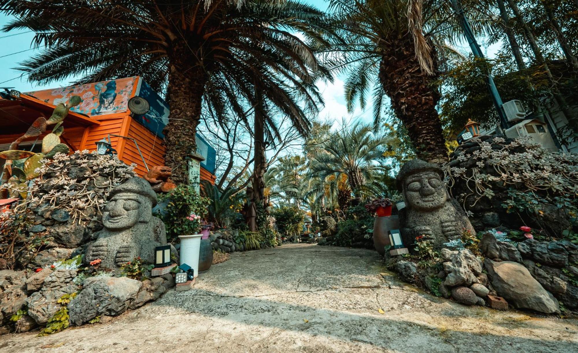 Valley Village Seogwipo Ngoại thất bức ảnh